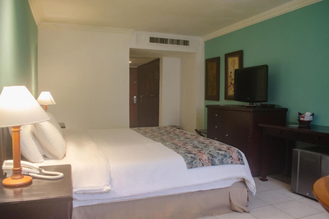 Hotel Faranda Express Puerta Del Sol Barranquilla, A Member Of Radisson Individuals Μπαρρανκίγια Εξωτερικό φωτογραφία