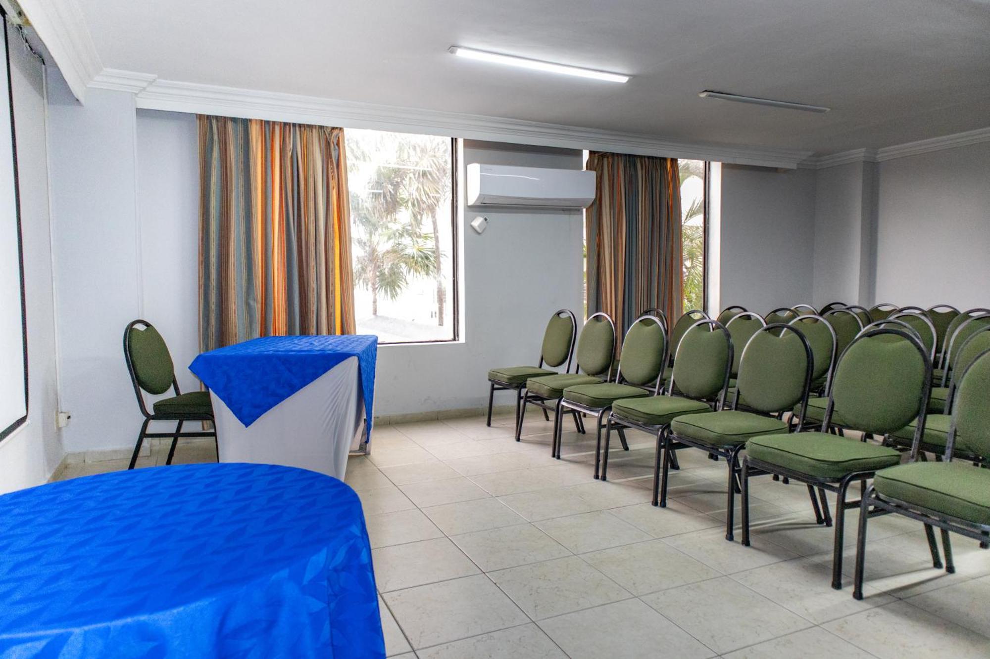 Hotel Faranda Express Puerta Del Sol Barranquilla, A Member Of Radisson Individuals Μπαρρανκίγια Εξωτερικό φωτογραφία