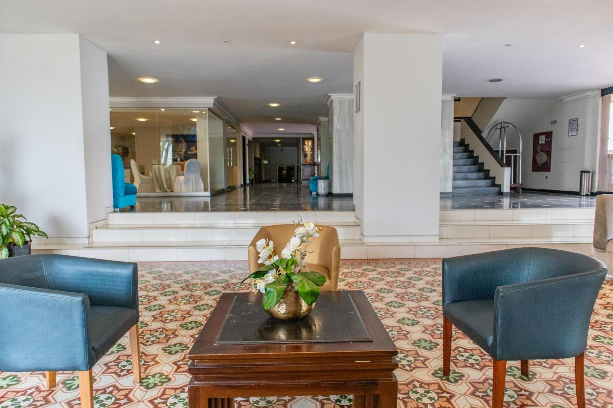 Hotel Faranda Express Puerta Del Sol Barranquilla, A Member Of Radisson Individuals Μπαρρανκίγια Εξωτερικό φωτογραφία