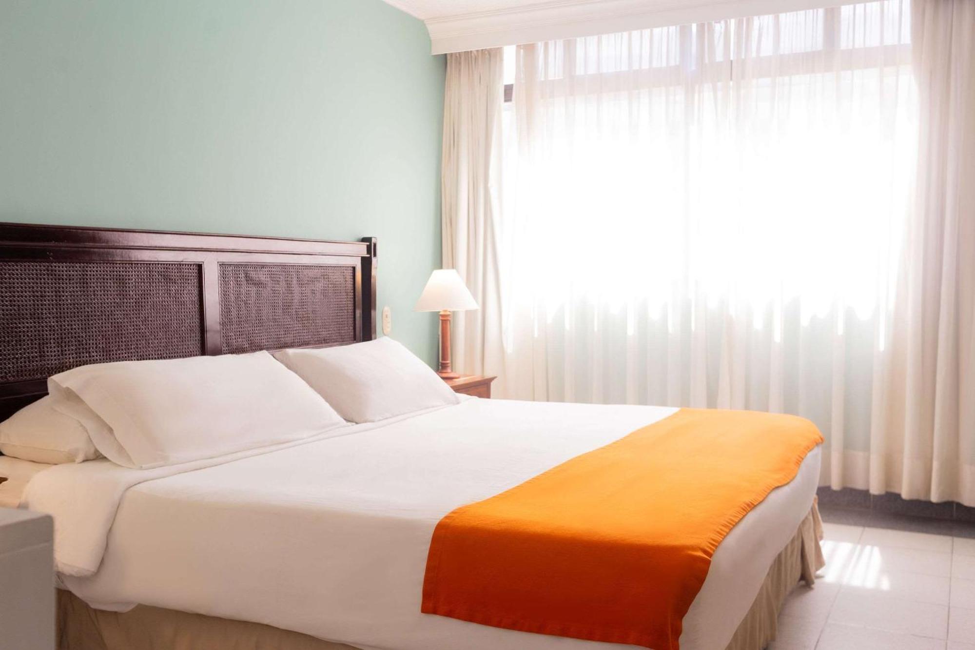 Hotel Faranda Express Puerta Del Sol Barranquilla, A Member Of Radisson Individuals Μπαρρανκίγια Εξωτερικό φωτογραφία